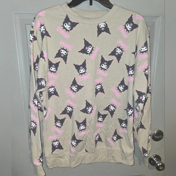 Kuromi by San Rio Bioworld Crewneck Sweatshirt Allover Printed Graphic Women's S - Picture 1 of 6